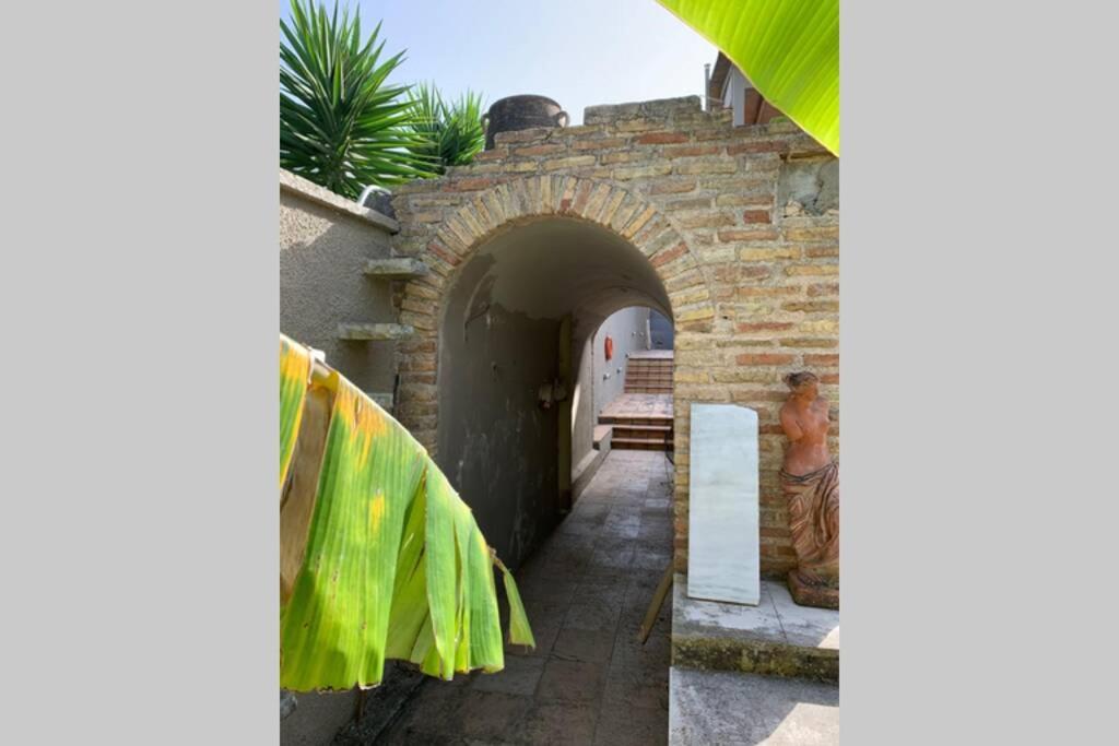 מיתיקאס 360º Suite With Endless Views To The Ionian Sea מראה חיצוני תמונה